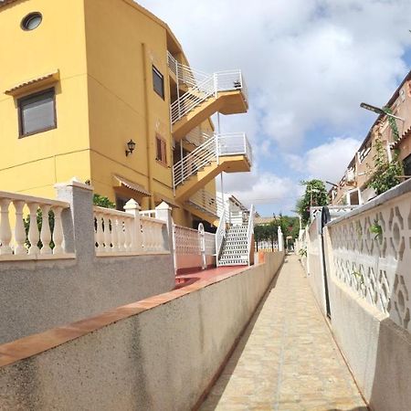 La Rosaleda Apartment Torrevieja Exterior photo